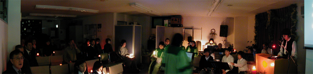 http://www.joychapel.com/images/event/2008_candlelight_service_01.jpg