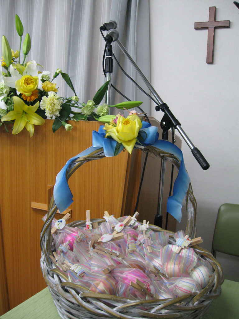 http://www.joychapel.com/images/flower/Easter%20Eggs3.jpg